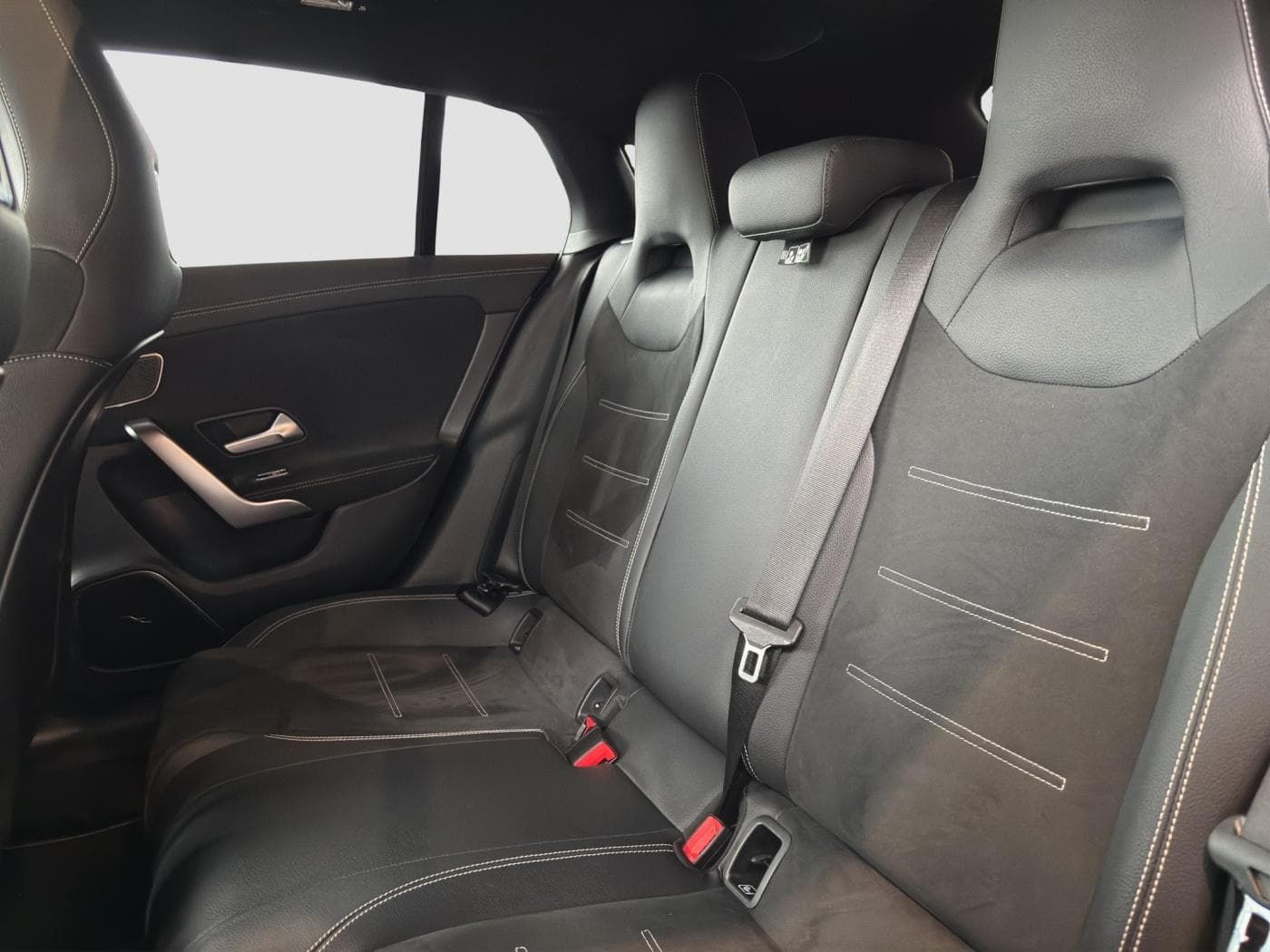 Mercedes-Benz CLA 250 e SB Bild 17