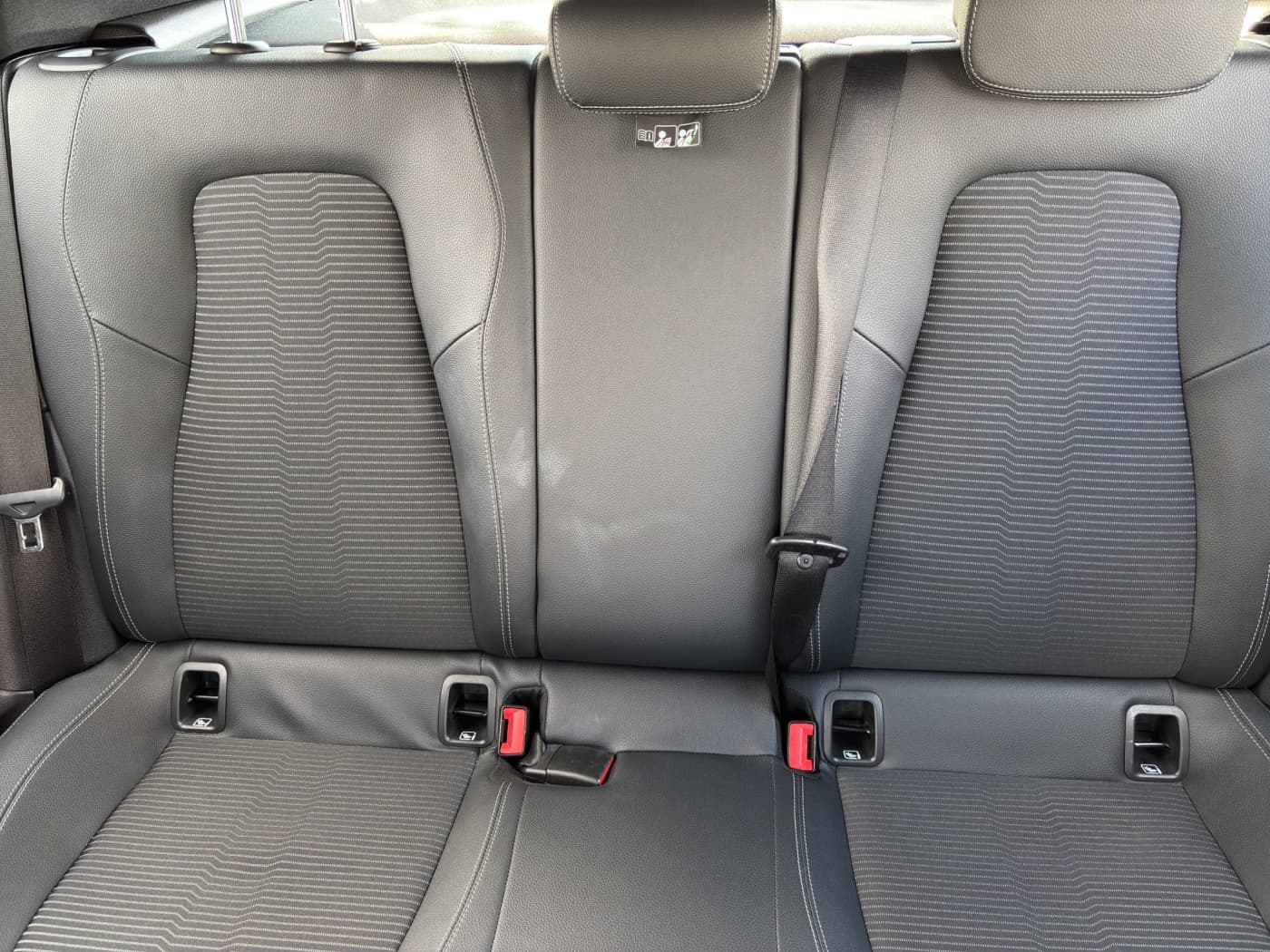 Mercedes-Benz A 250 e Bild 16