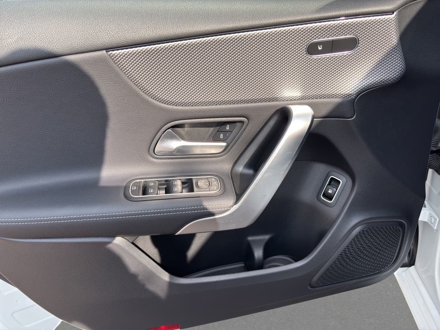 Mercedes-Benz A 250 e Bild 17