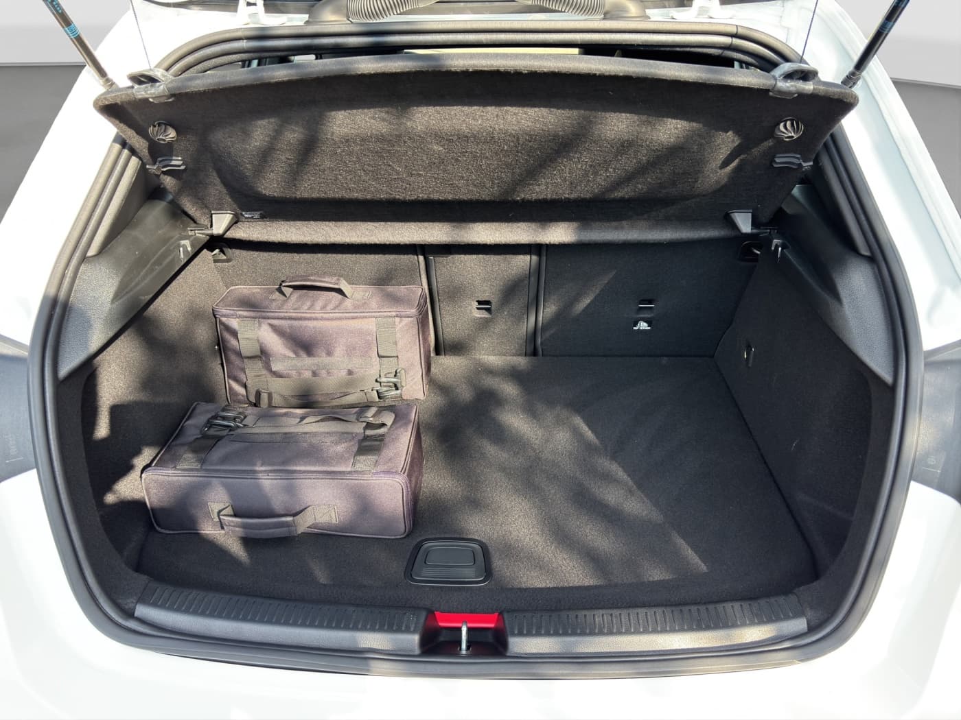 Mercedes-Benz A 250 e Bild 18