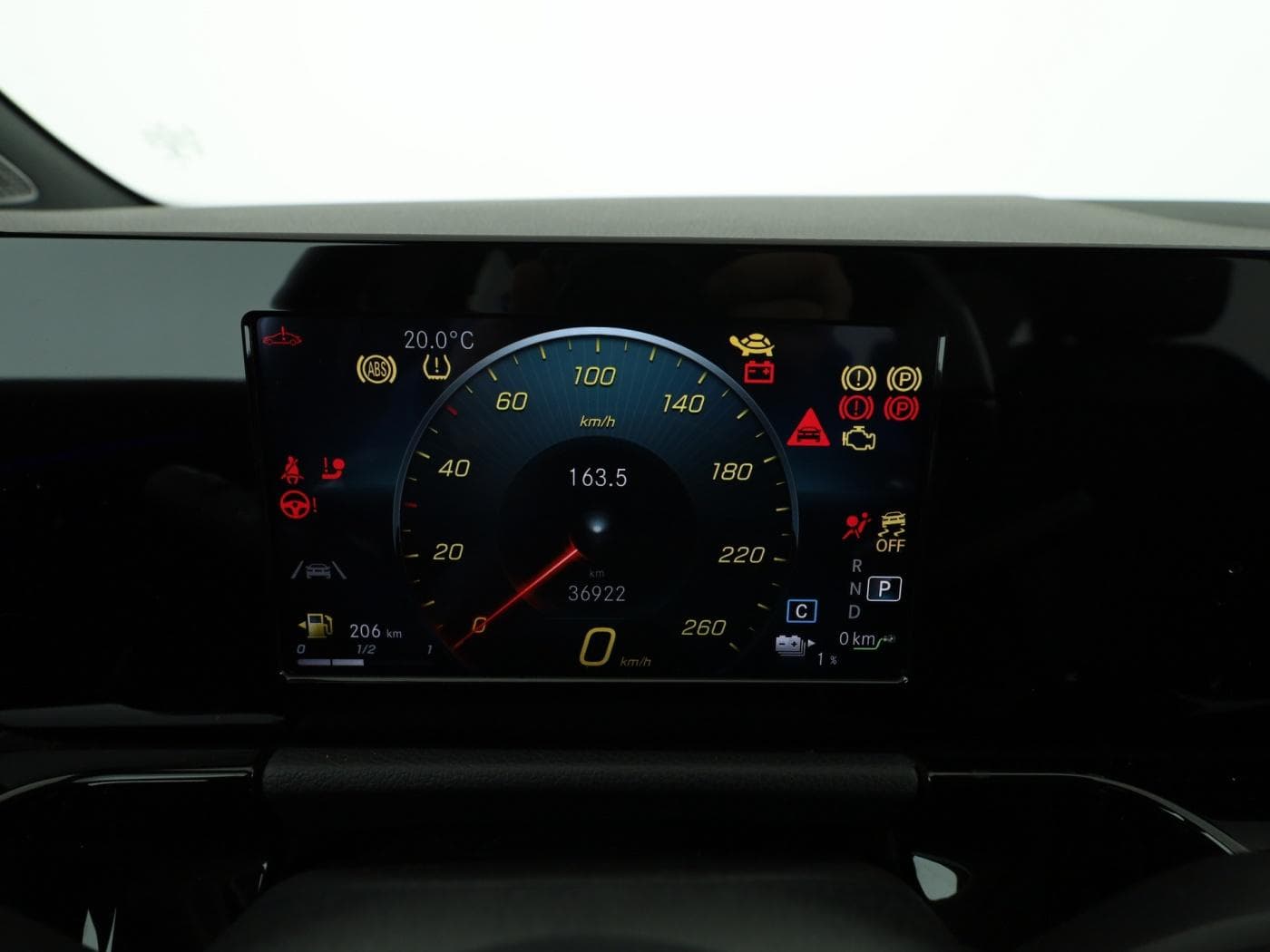 Mercedes-Benz GLA 250 e Bild 12