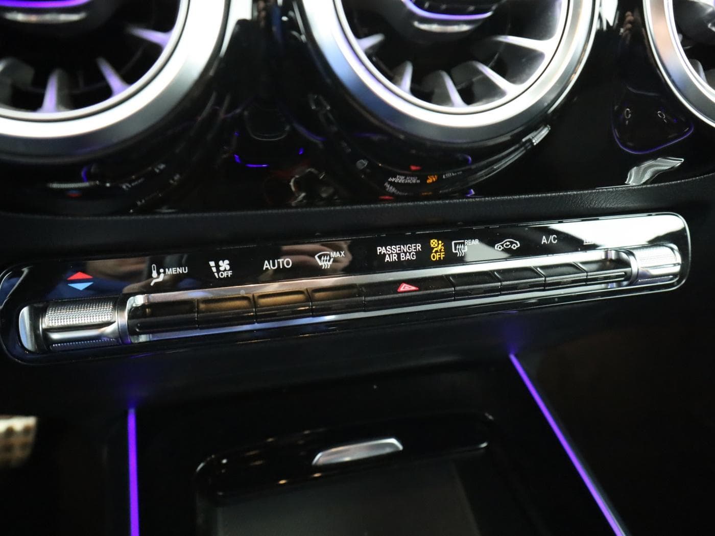 Mercedes-Benz GLA 250 e Bild 14