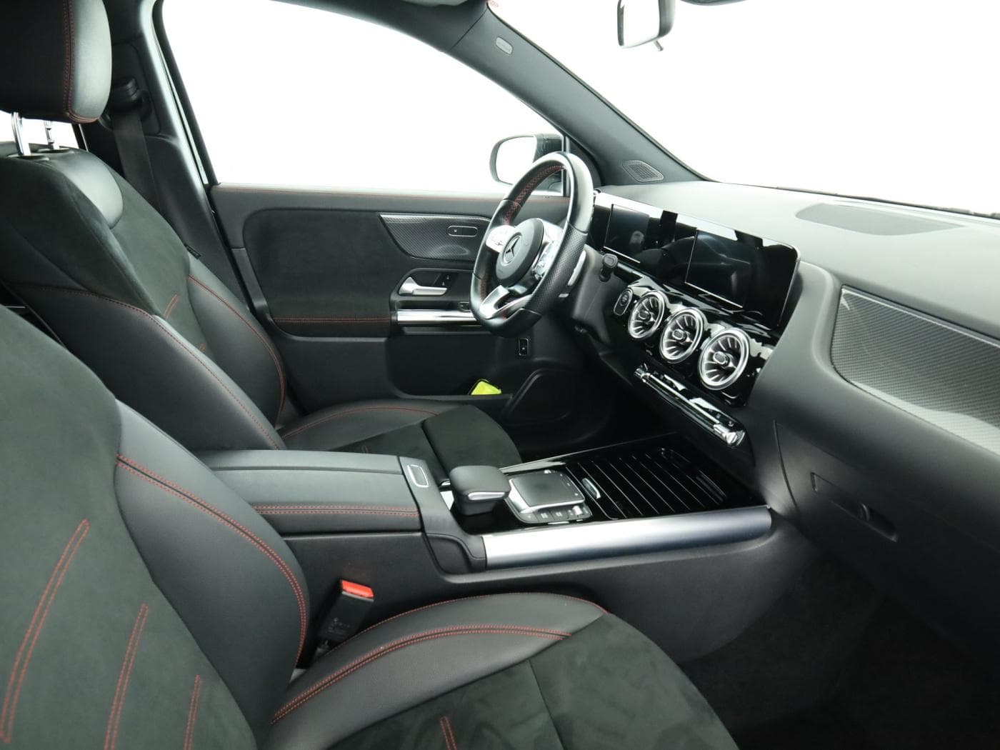 Mercedes-Benz GLA 250 e Bild 17