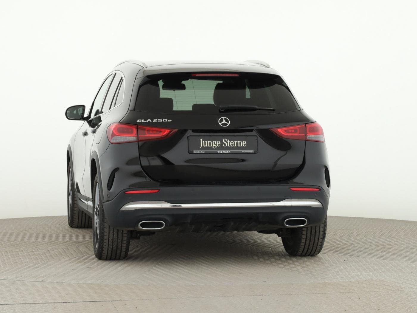 Mercedes-Benz GLA 250 e Bild 4