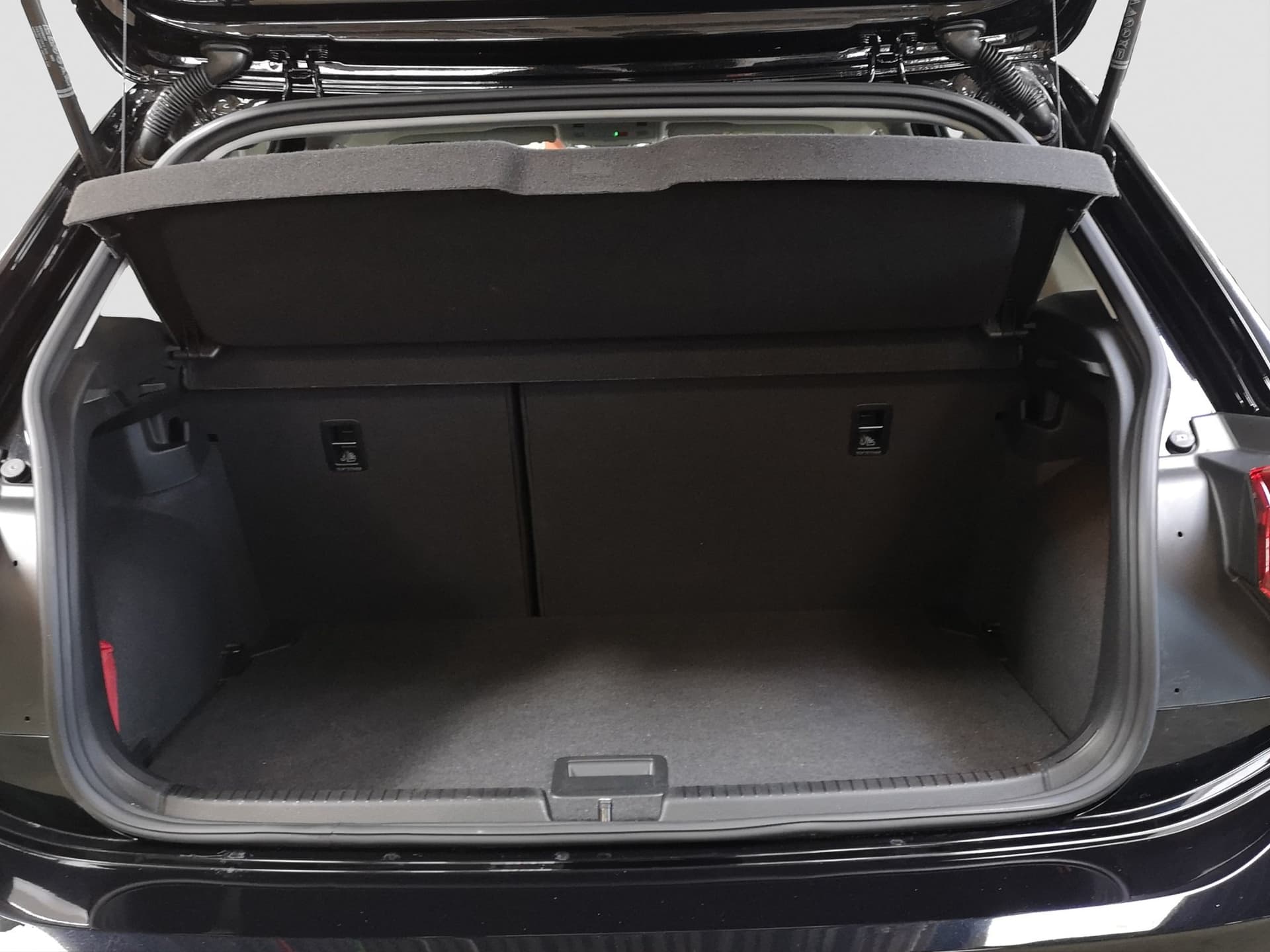 Volkswagen Polo MOVE 1.0 l TSI Bild 17