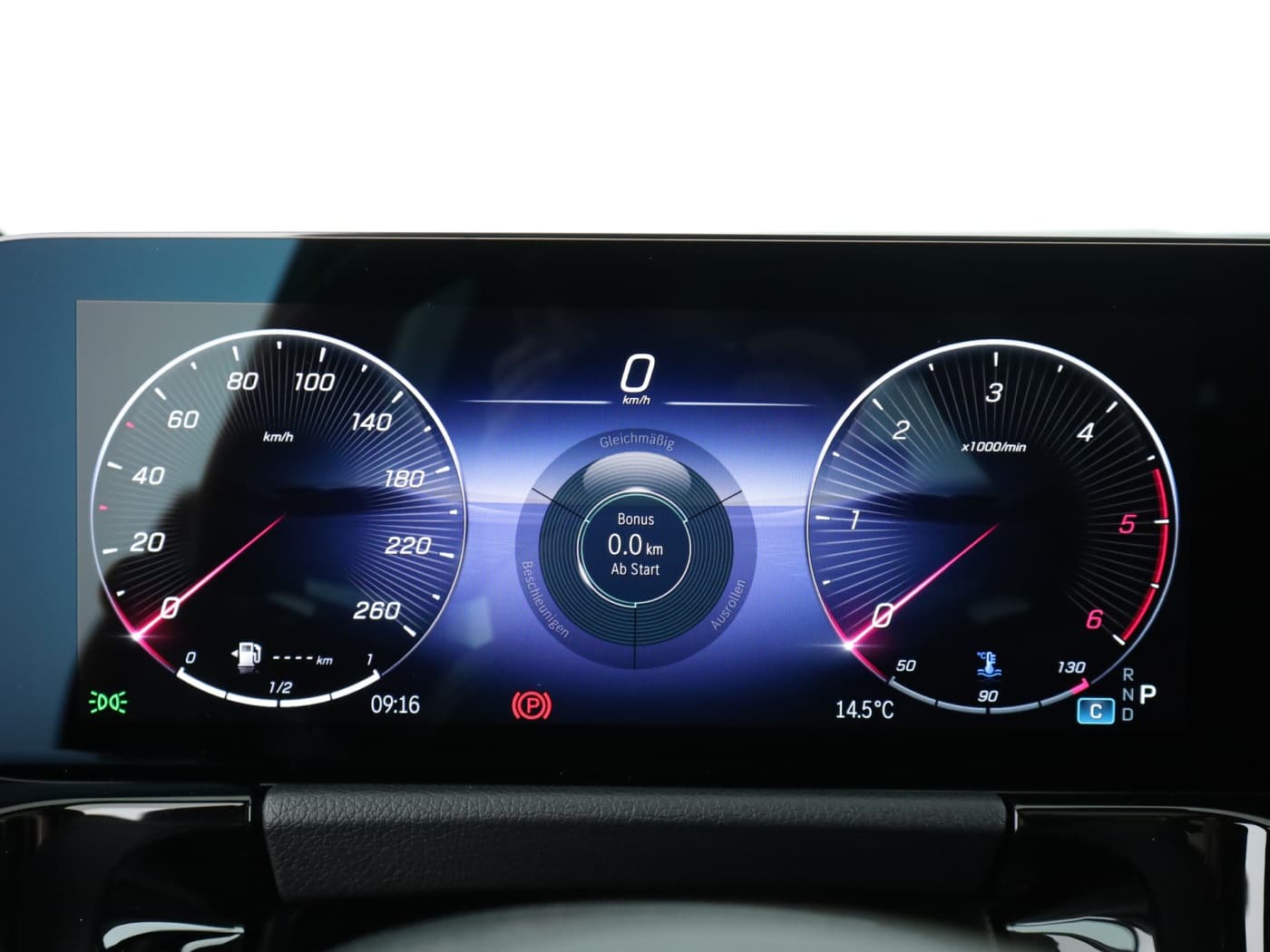 Mercedes-Benz B 220 d Bild 12