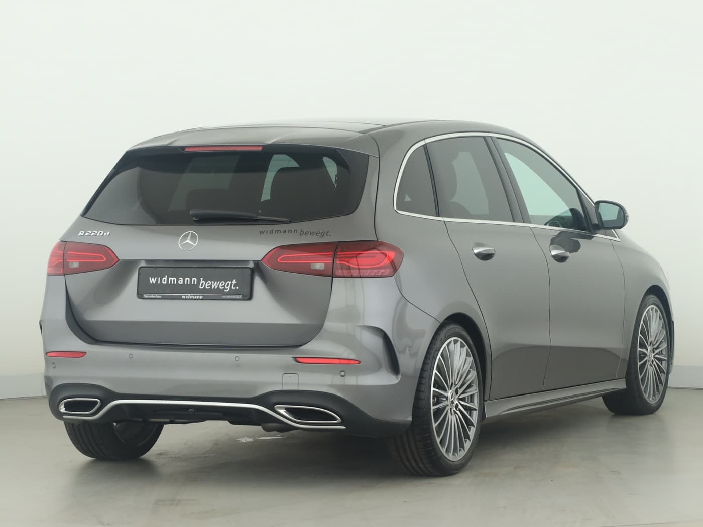 Mercedes-Benz B 220 d Bild 2
