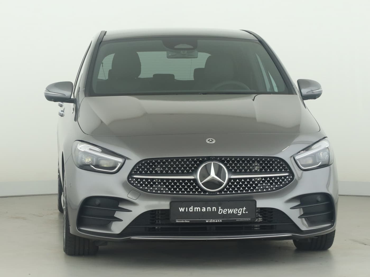 Mercedes-Benz B 220 d Bild 3