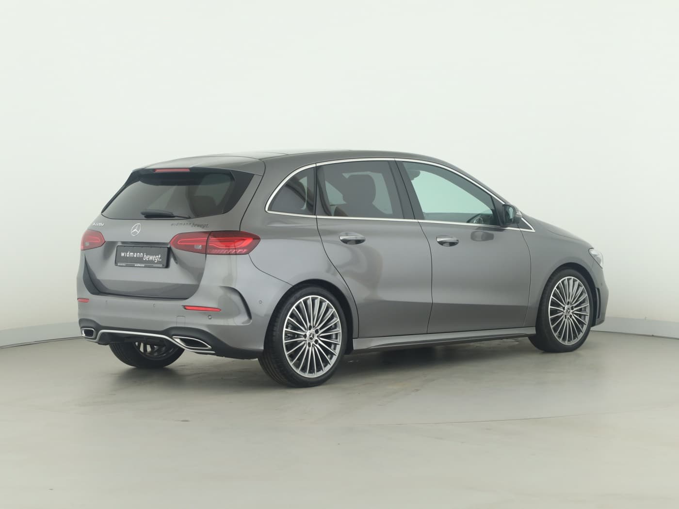 Mercedes-Benz B 220 d Bild 6