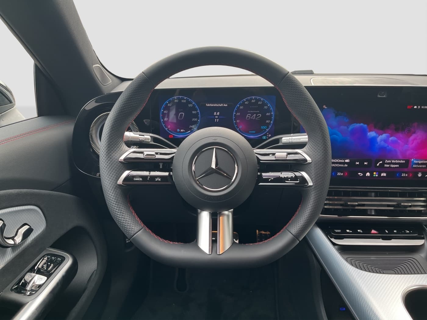 Mercedes-Benz CLA 250+ SB EQ Bild 10