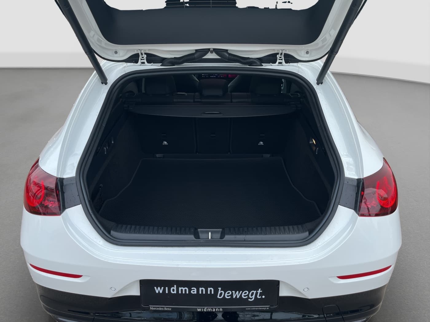 Mercedes-Benz CLA 250+ SB EQ Bild 17