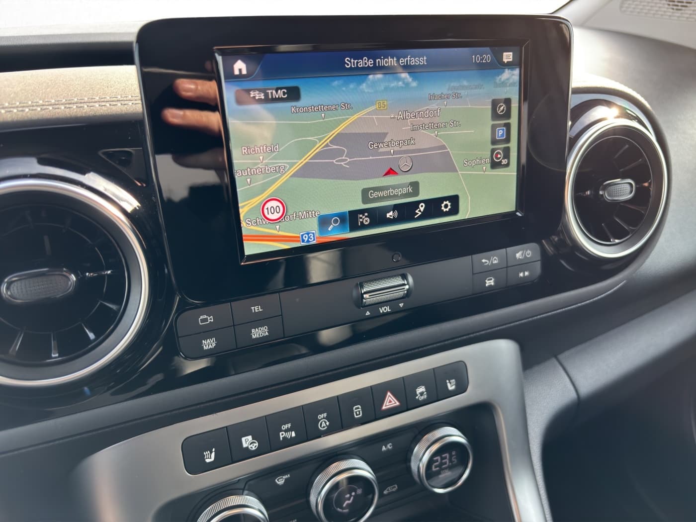 Mercedes-Benz T 180 d PROGRESSIVE Standard Bild 12