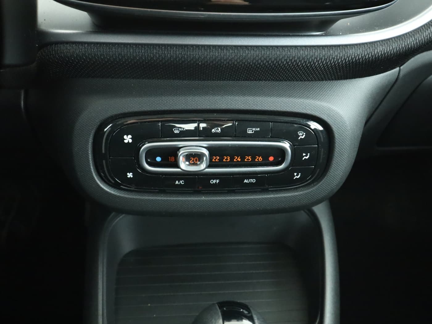 Smart fortwo EQ cabrio Bild 14