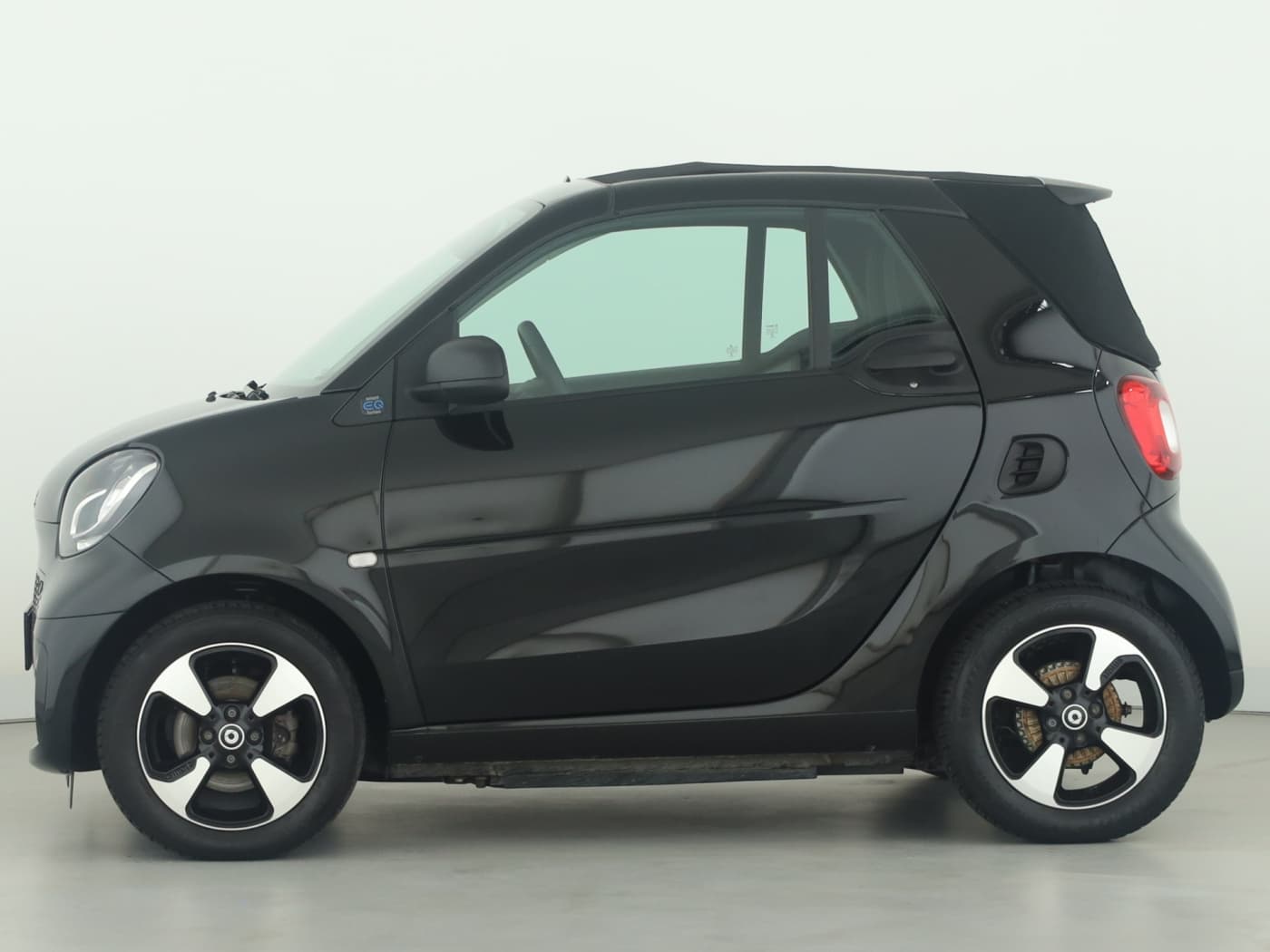 Smart fortwo EQ cabrio Bild 7