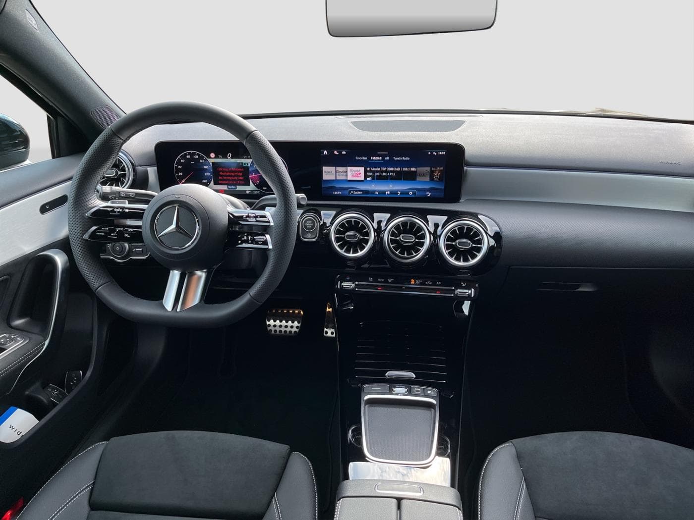 Mercedes-Benz A 180 Kompaktlimousine Bild 9