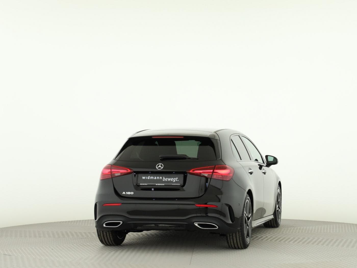 Mercedes-Benz A 180 Kompaktlimousine Bild 2