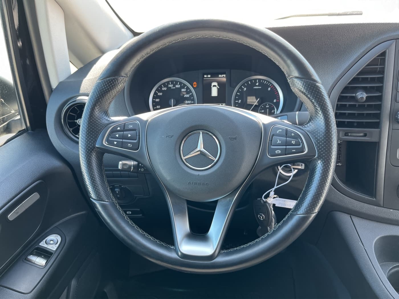 Mercedes-Benz Vito 119 CDI 4x4 Mixto XL Bild 10