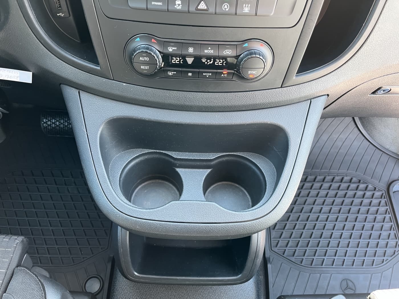 Mercedes-Benz Vito 119 CDI 4x4 Mixto XL Bild 13