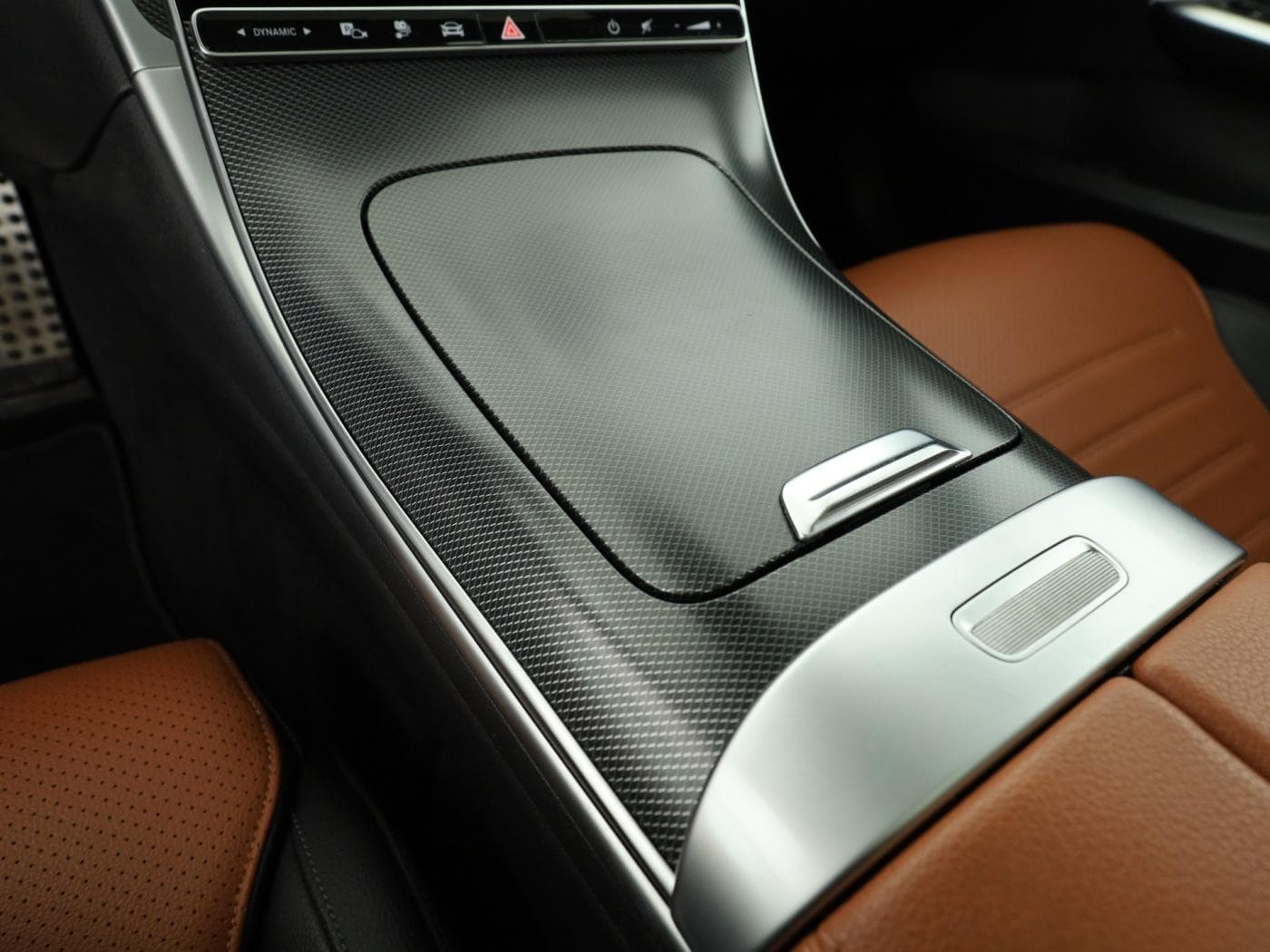 Mercedes-Benz C 300 e T Bild 15