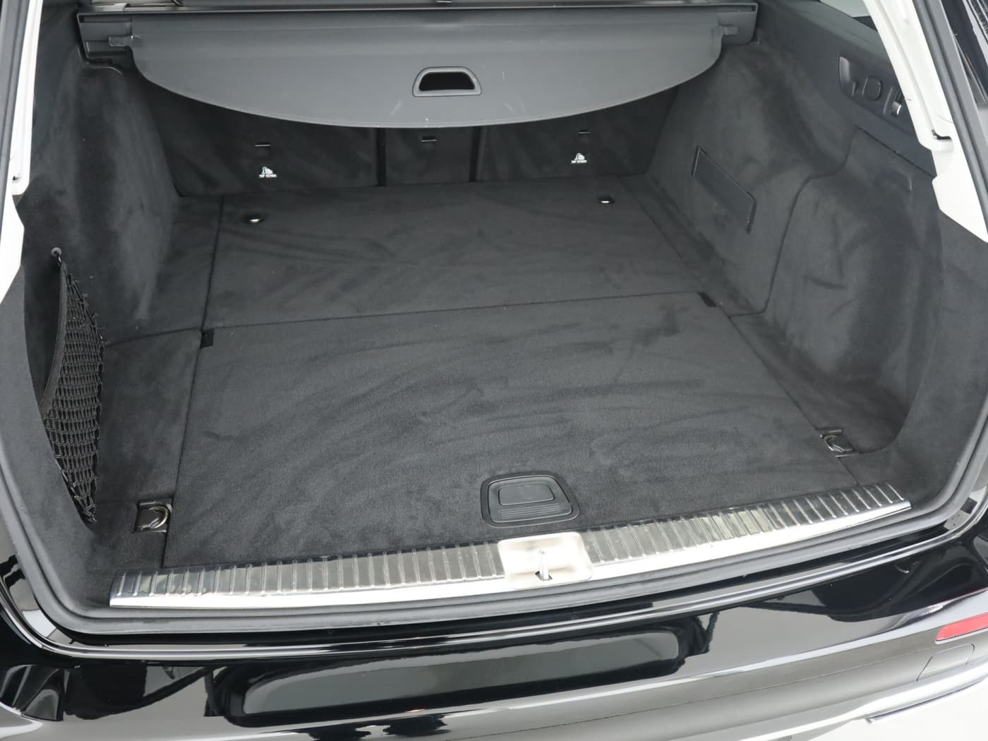 Mercedes-Benz E 220 d T Bild 22
