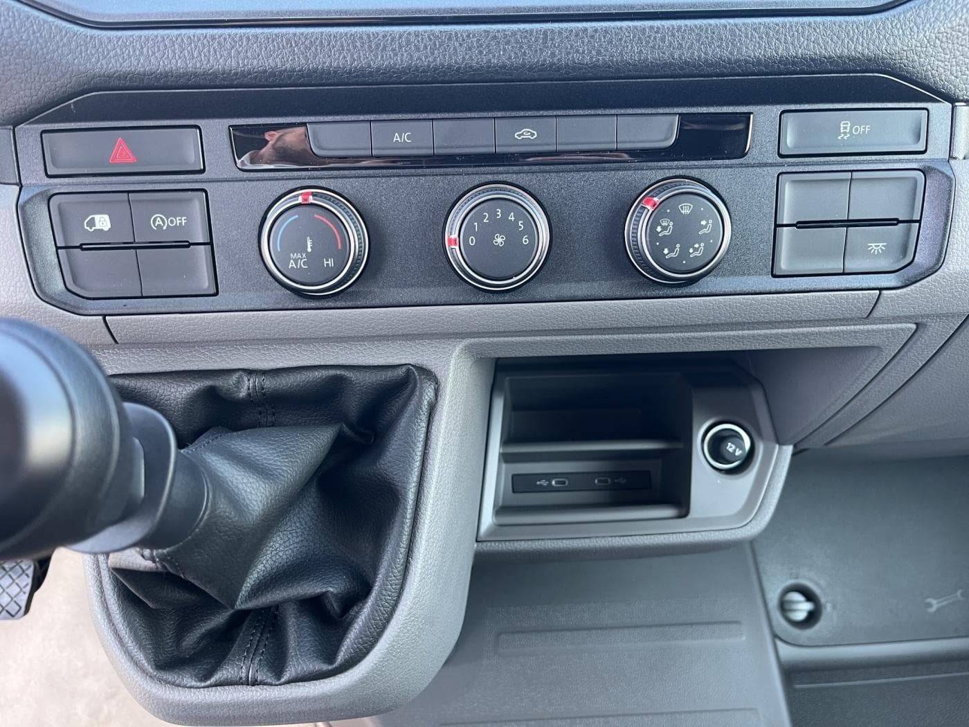 Volkswagen Crafter 35 2,0 TDI 103 KW Kasten FWD MR/HD Bild 13