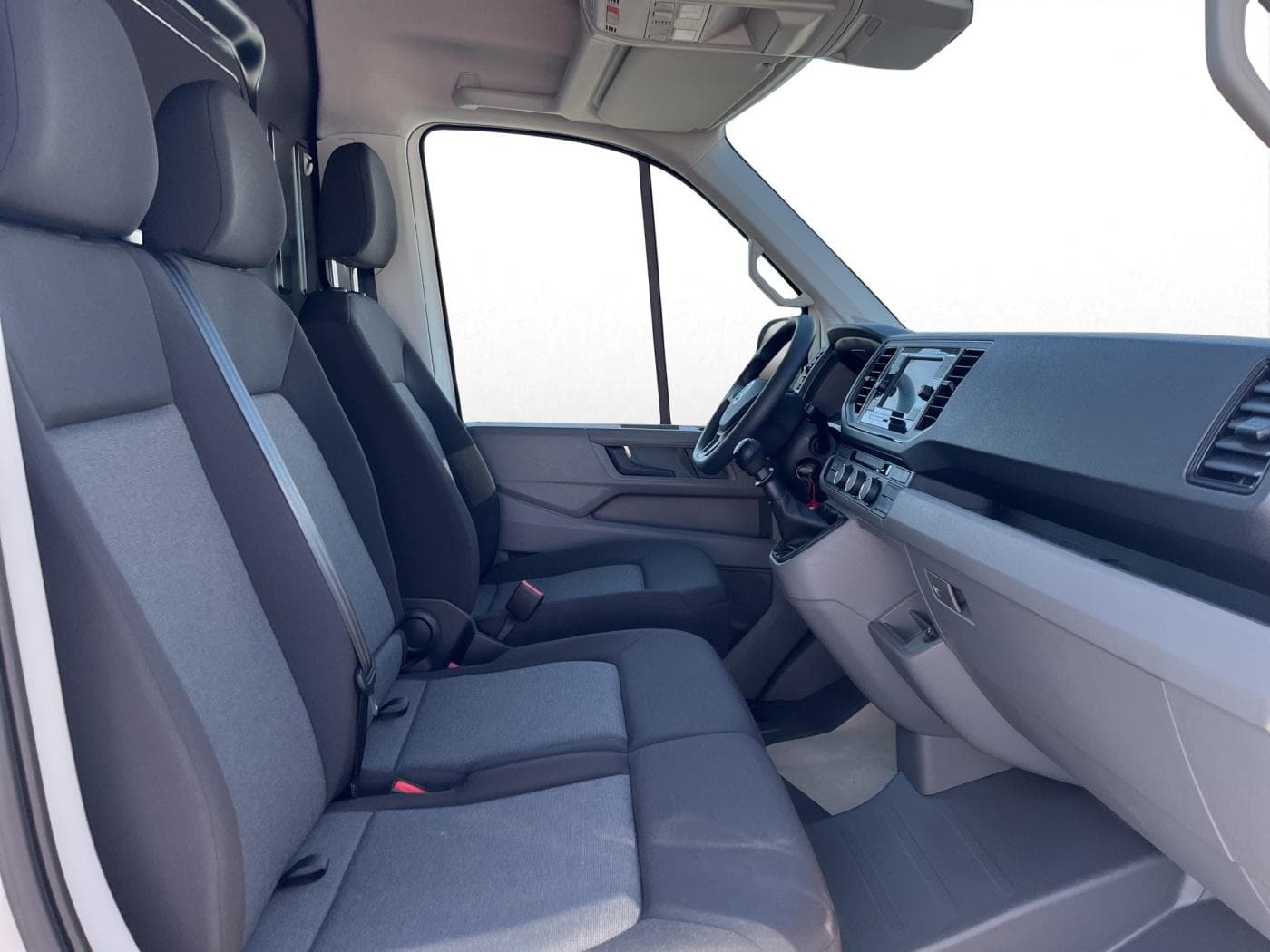 Volkswagen Crafter 35 2,0 TDI 103 KW Kasten FWD MR/HD Bild 15