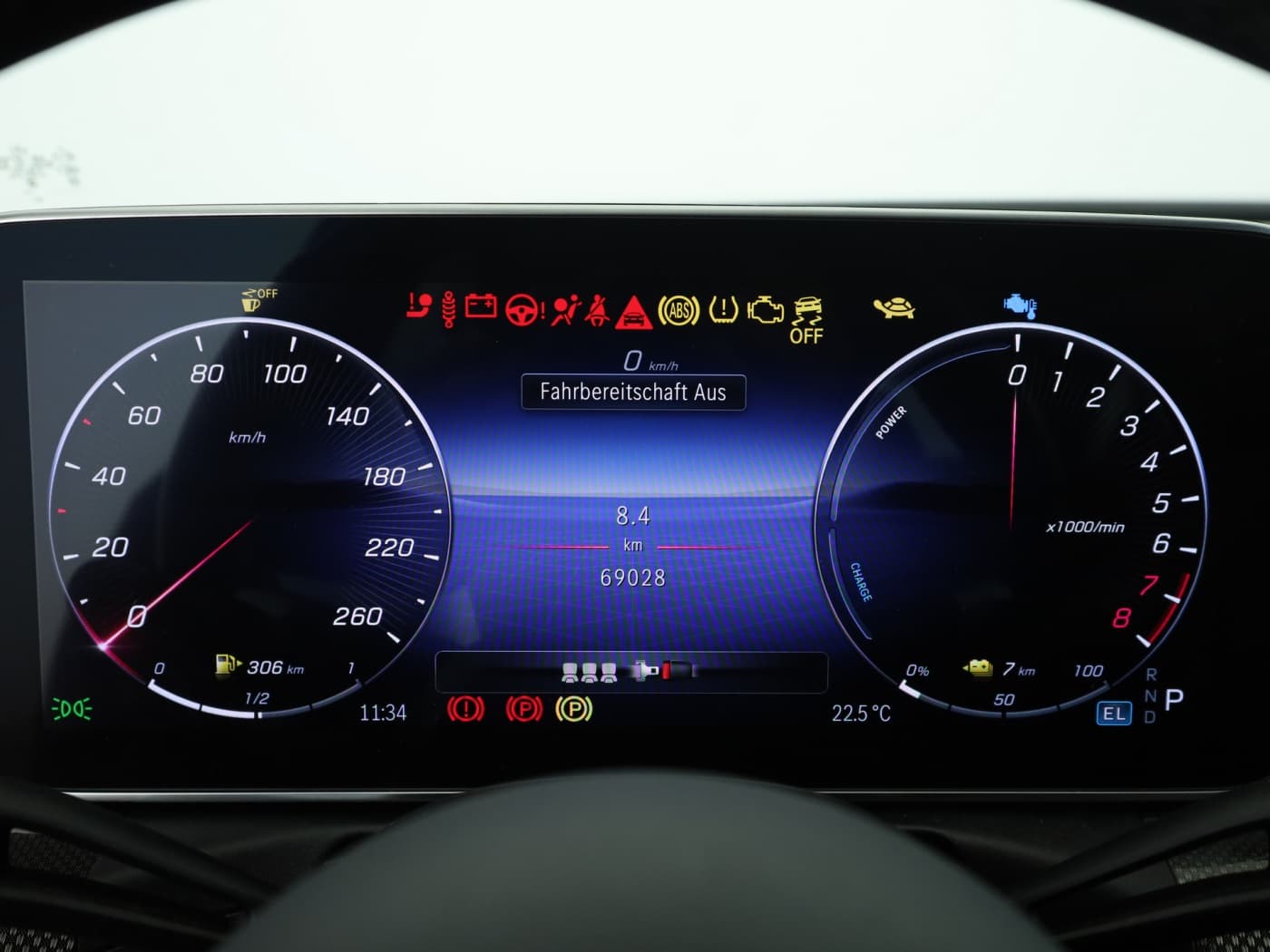 Mercedes-Benz C 300 e T Bild 12