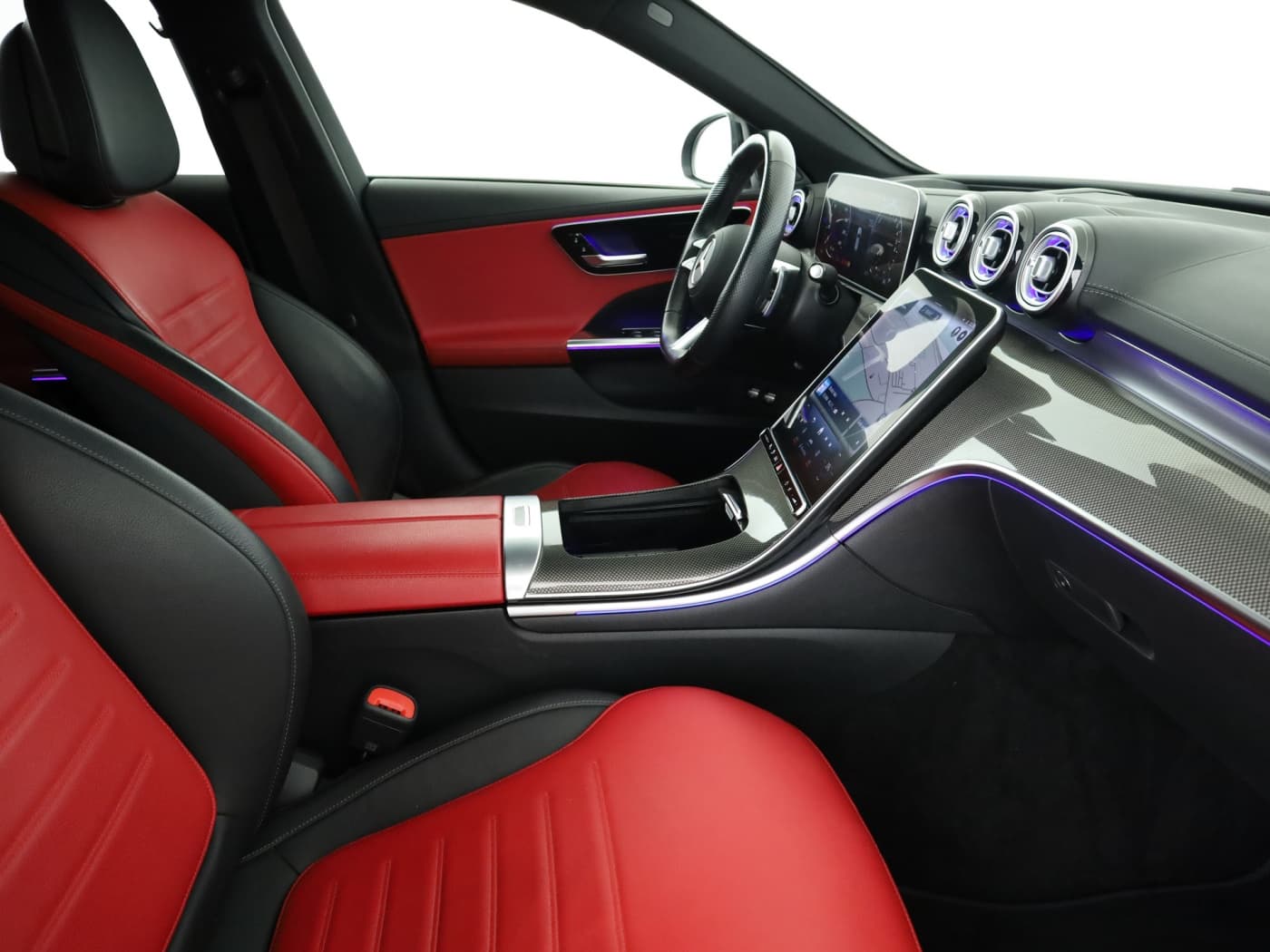 Mercedes-Benz C 300 e T Bild 17