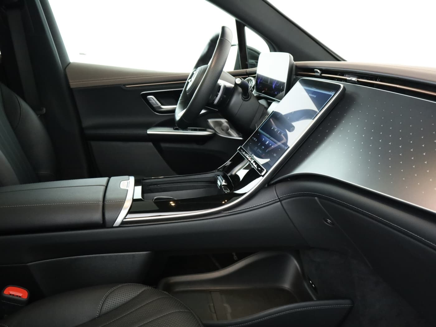 Mercedes-Benz EQE 350 4M SUV Bild 17