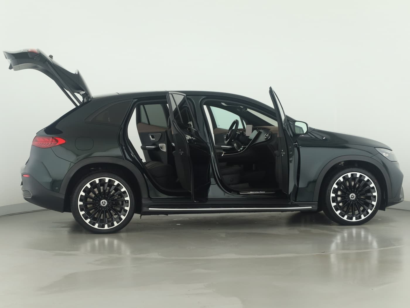 Mercedes-Benz EQE 350 4M SUV Bild 8