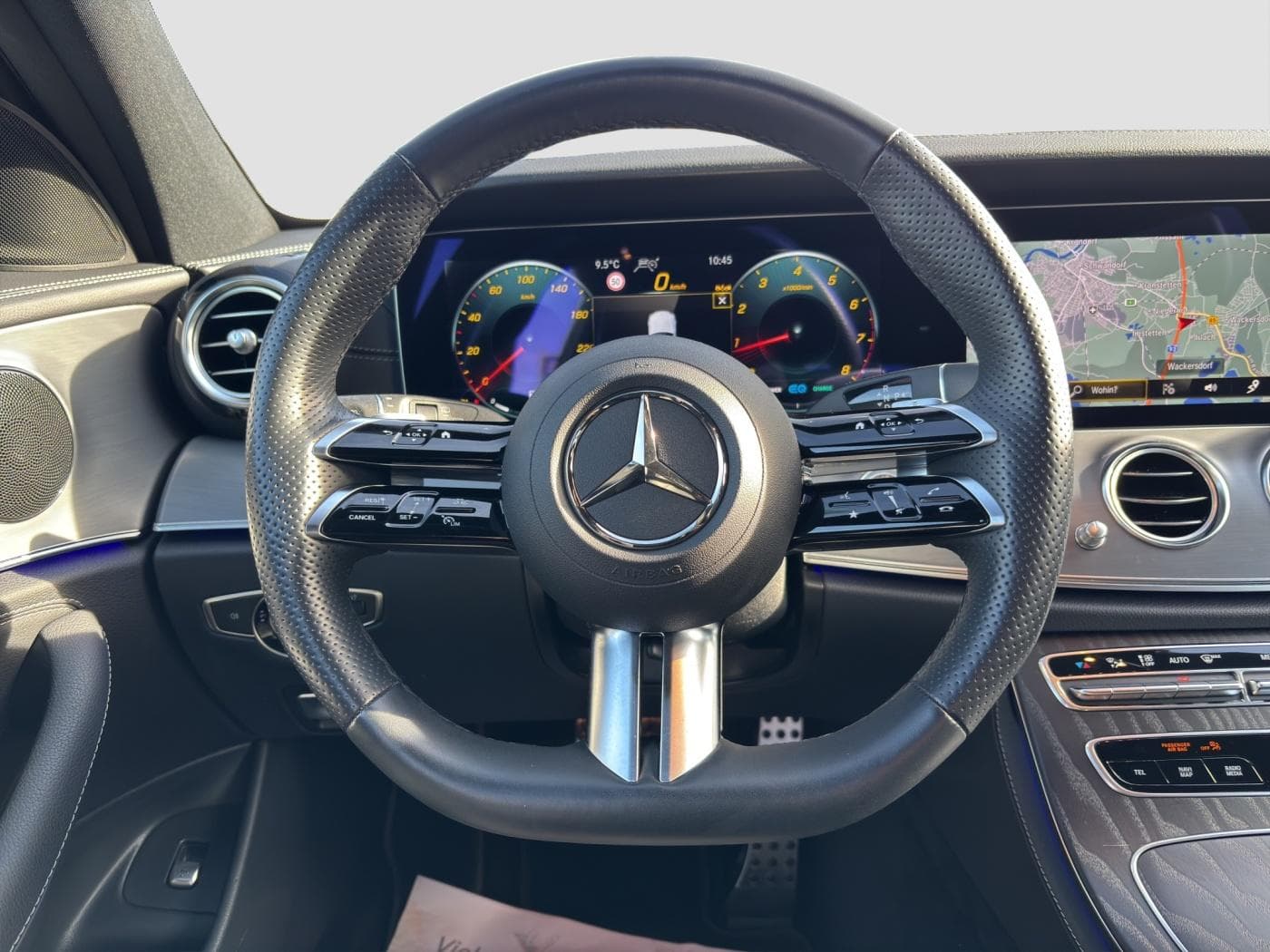 Mercedes-Benz E 450 4M T Bild 10