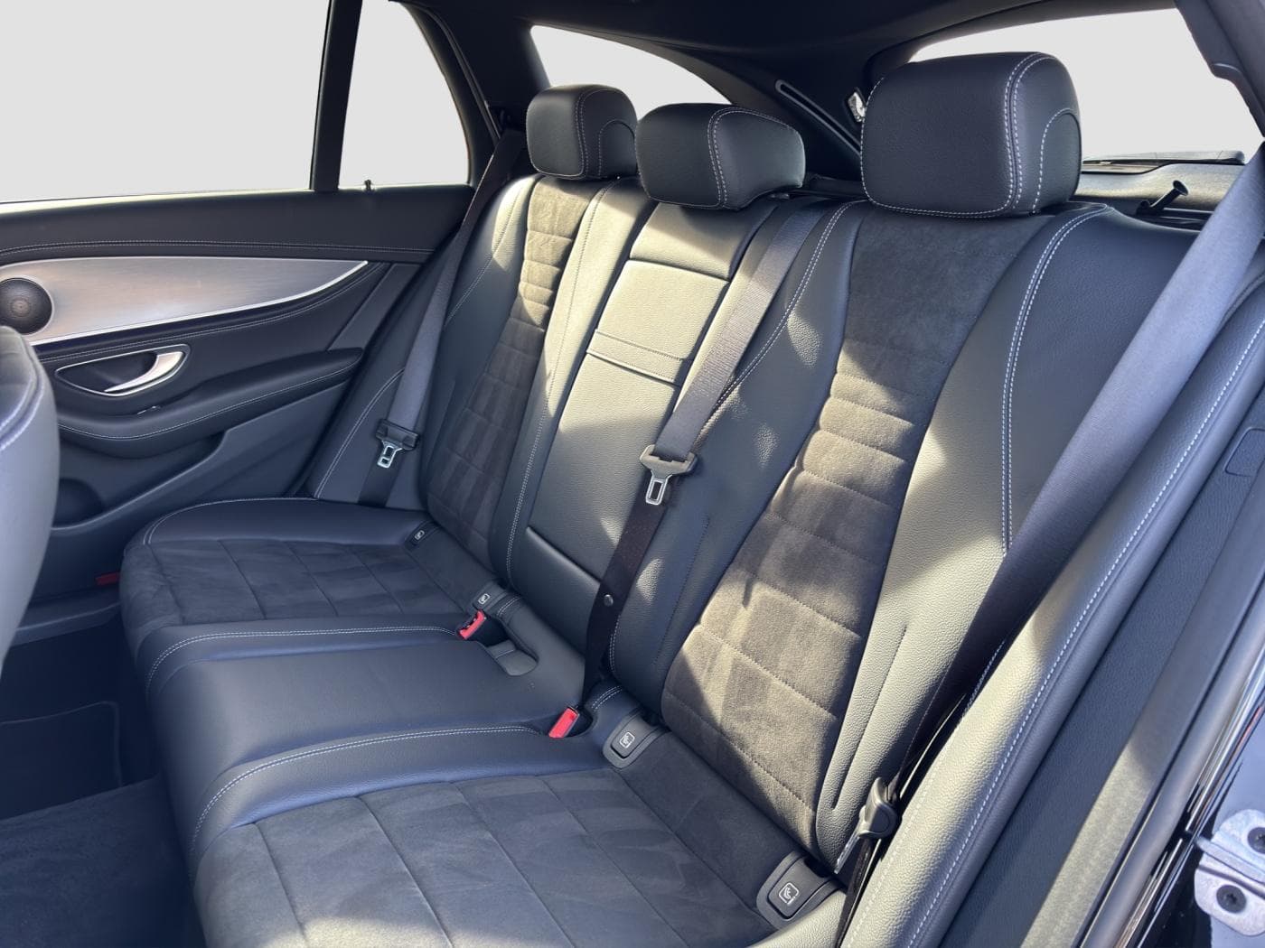 Mercedes-Benz E 450 4M T Bild 17