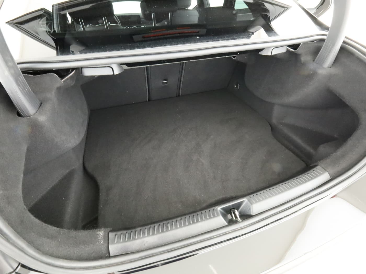 Mercedes-Benz A 250 e Lim Bild 22