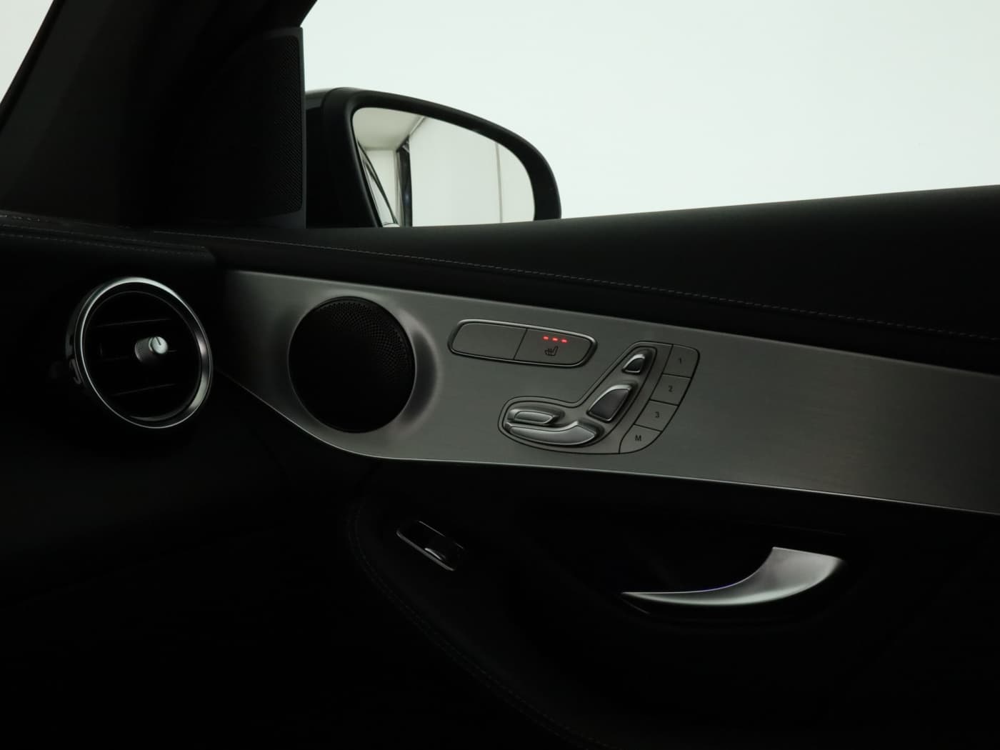 Mercedes-Benz GLC 220 d 4M Coup Bild 16