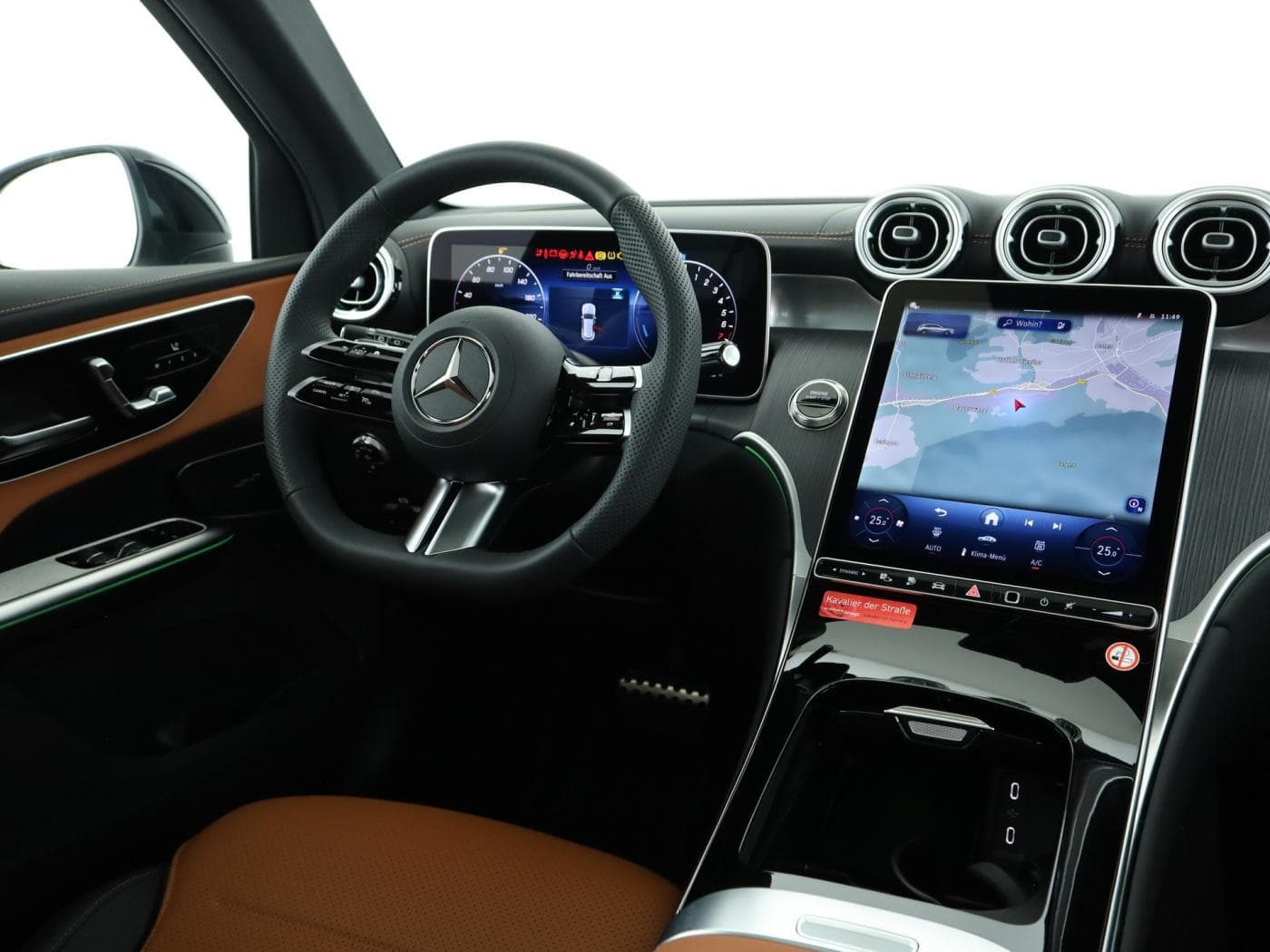 Mercedes-Benz GLC 300 e 4MATIC mit EQ Hybrid Technologie Bild 10