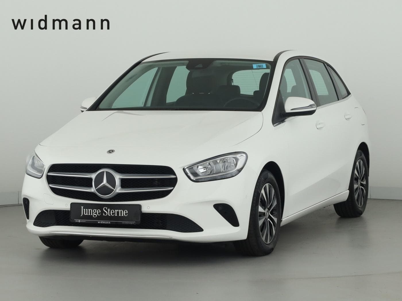 Mercedes-Benz B 180 d Bild 1
