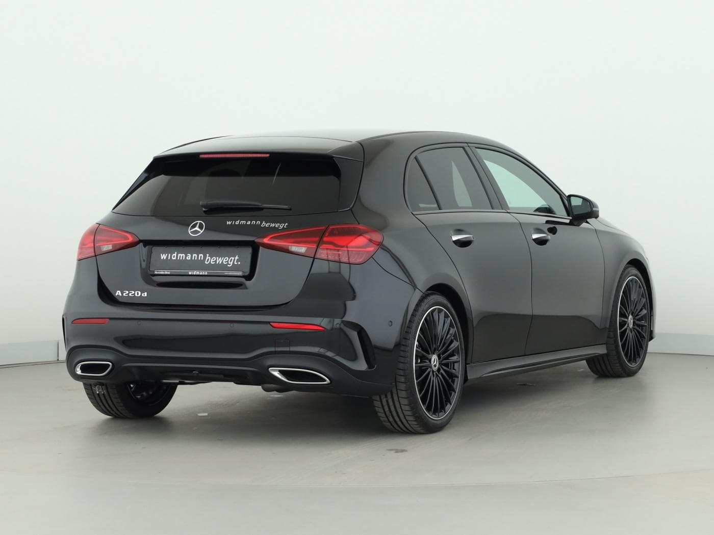 Mercedes-Benz A 220 d Bild 2