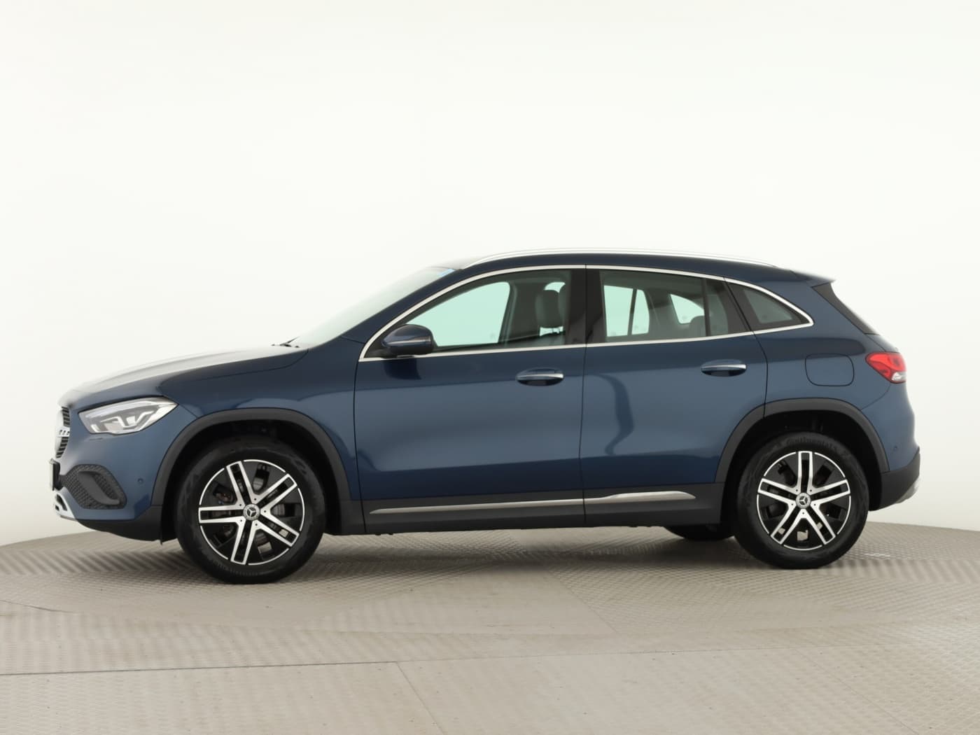 Mercedes-Benz GLA 250 e Bild 7