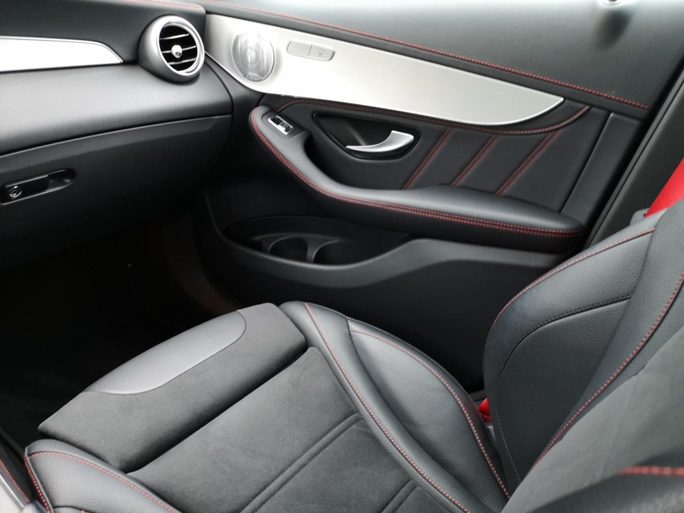 Mercedes-Benz GLC 43 AMG 4M Bild 13