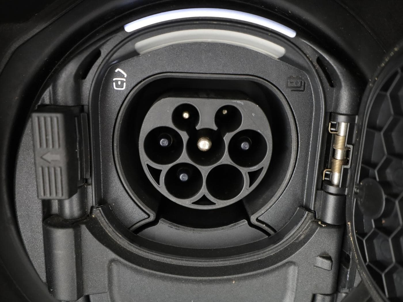 Mercedes-Benz B 250 e Bild 25