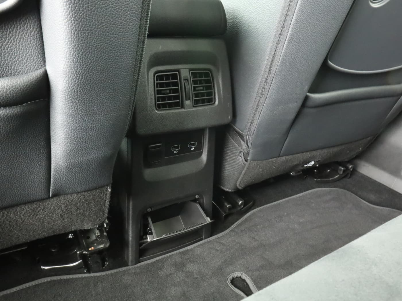 Mercedes-Benz T 180 d Progressive standard Bild 23