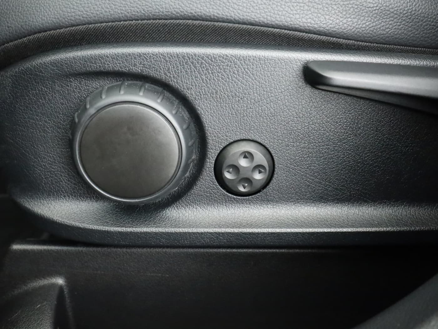 Mercedes-Benz GLB 220 d Bild 24