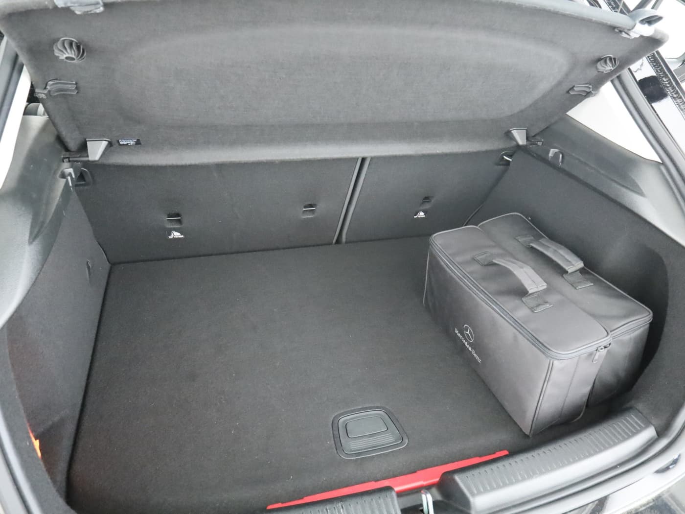 Mercedes-Benz A 250 e Bild 22