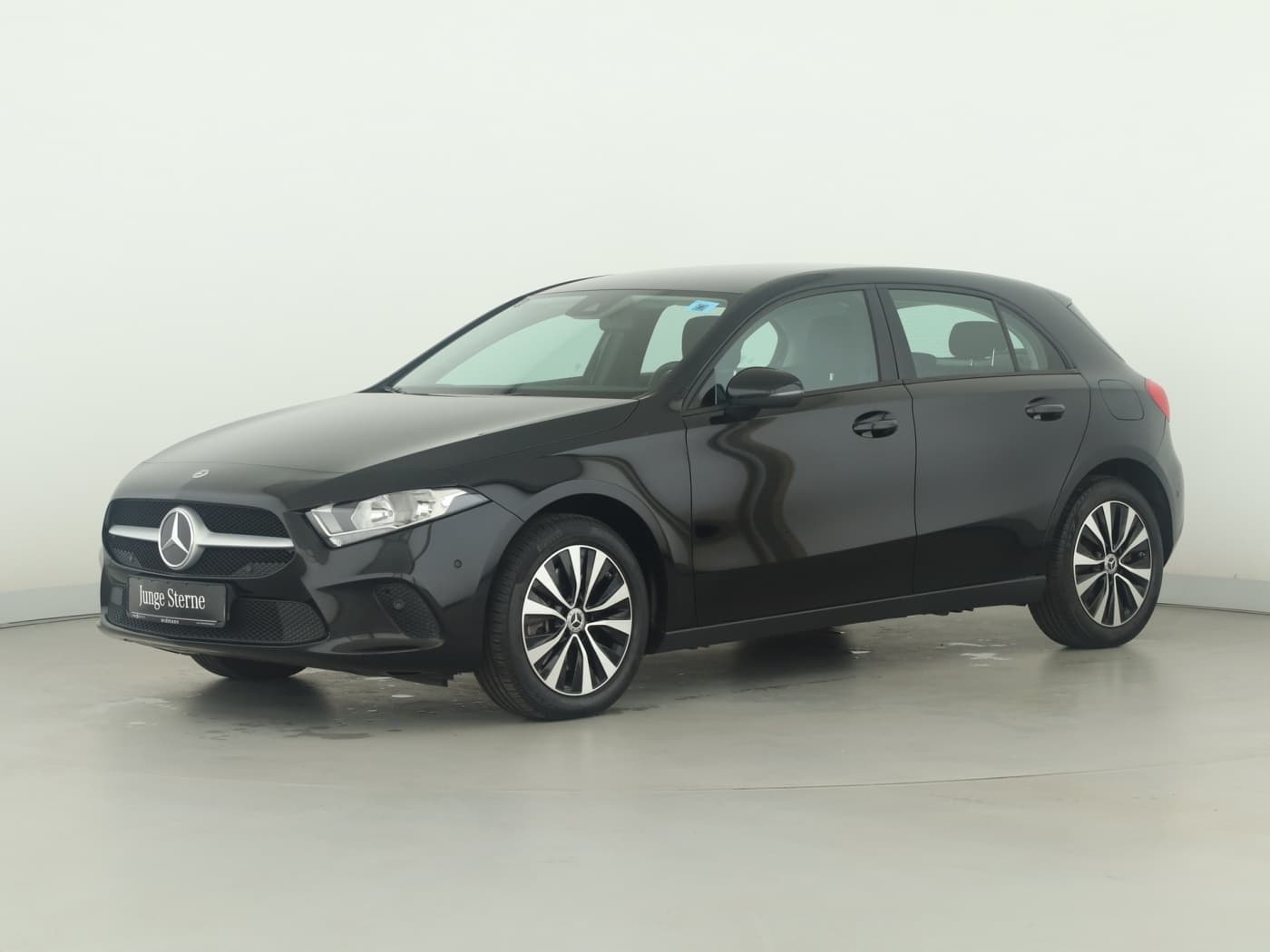Mercedes-Benz A 250 e Bild 5