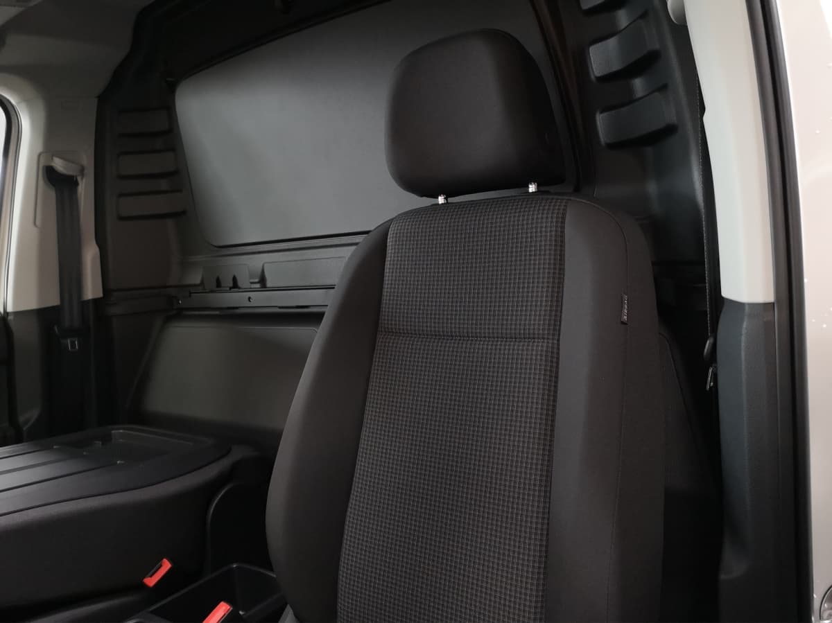 Volkswagen Caddy Cargo 2.0 l TDI 6-G Bild 16