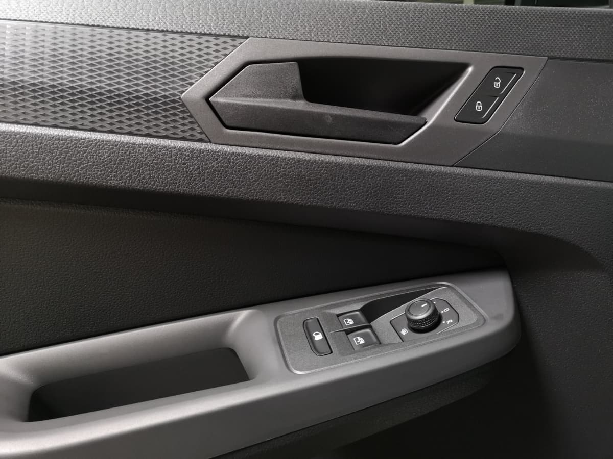 Volkswagen Caddy Cargo 2.0 l TDI 6-G Bild 18