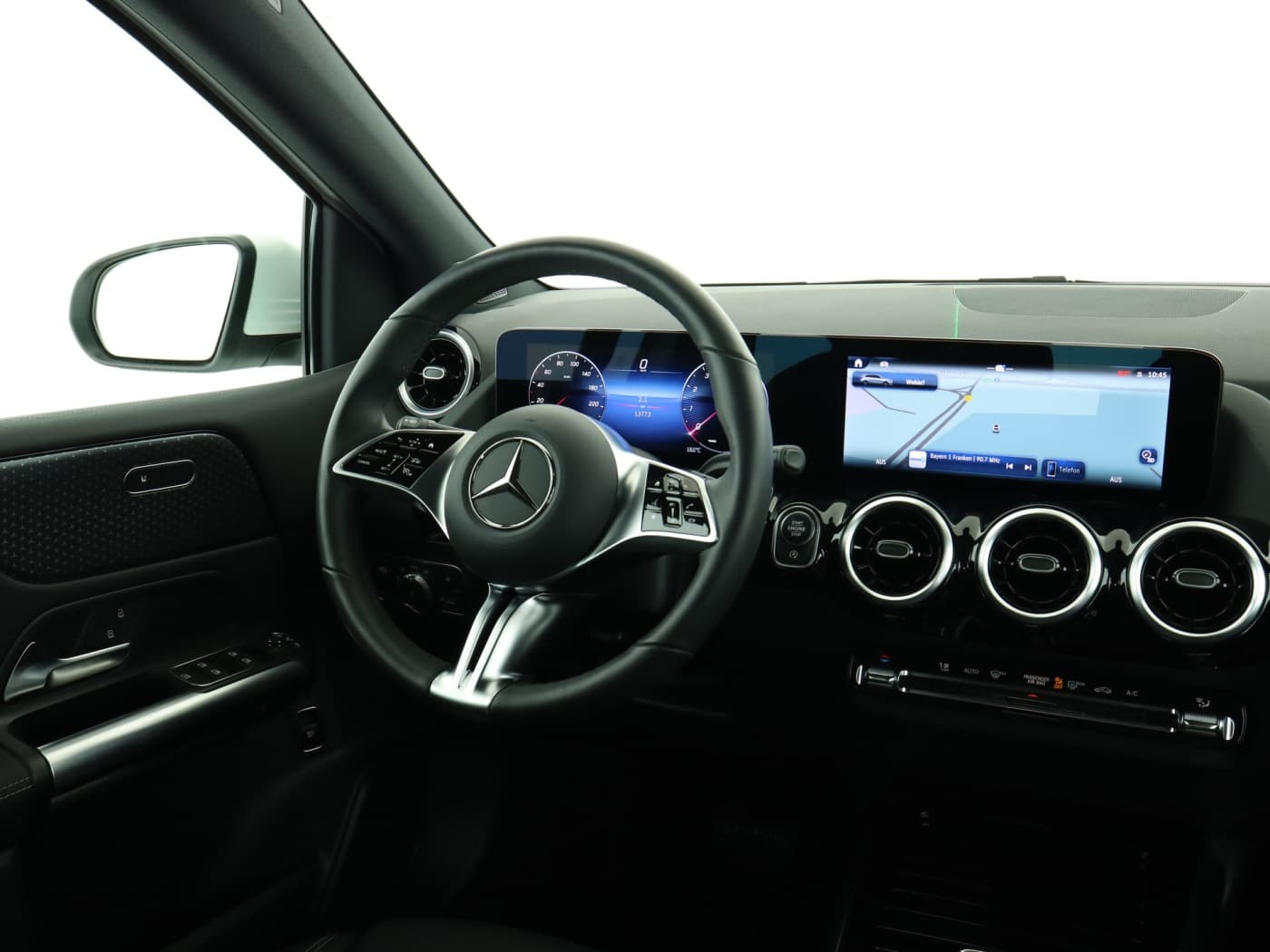 Mercedes-Benz B 180 Bild 10