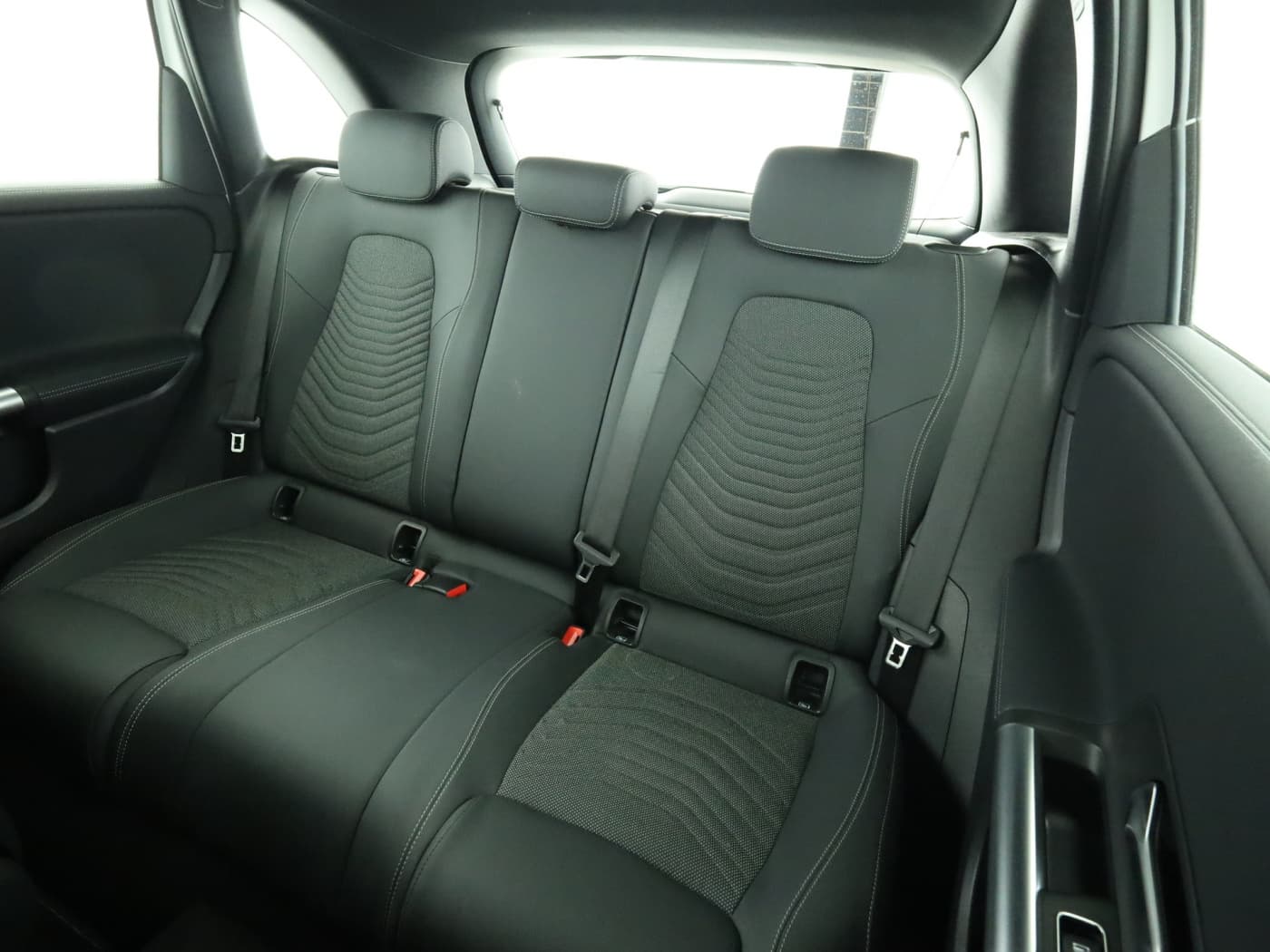 Mercedes-Benz B 180 Bild 18