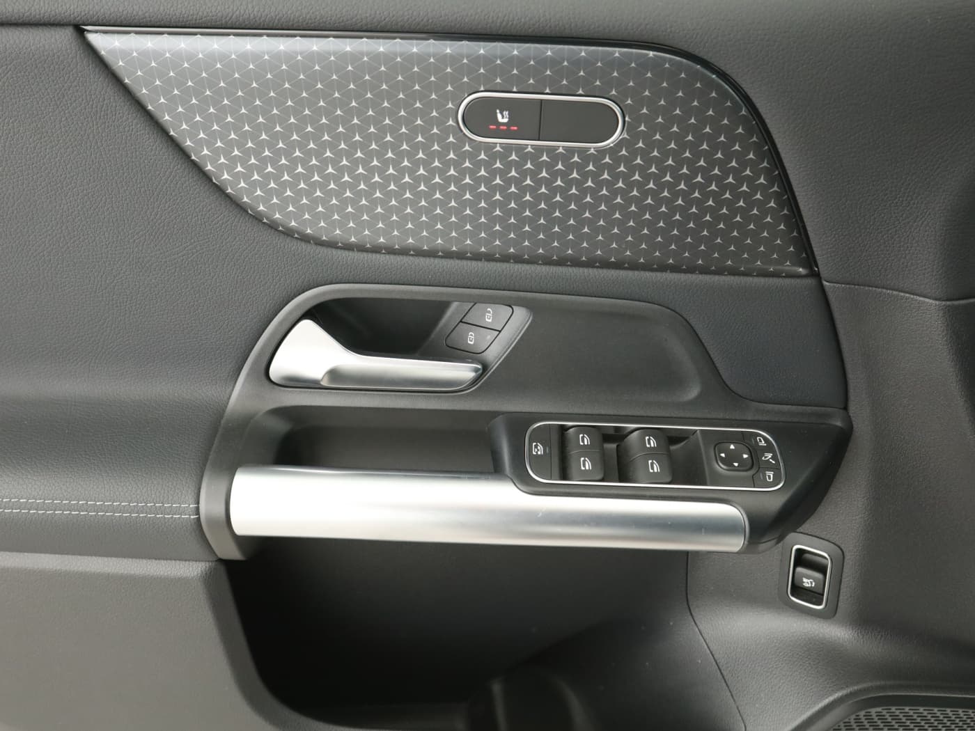 Mercedes-Benz B 180 Bild 20