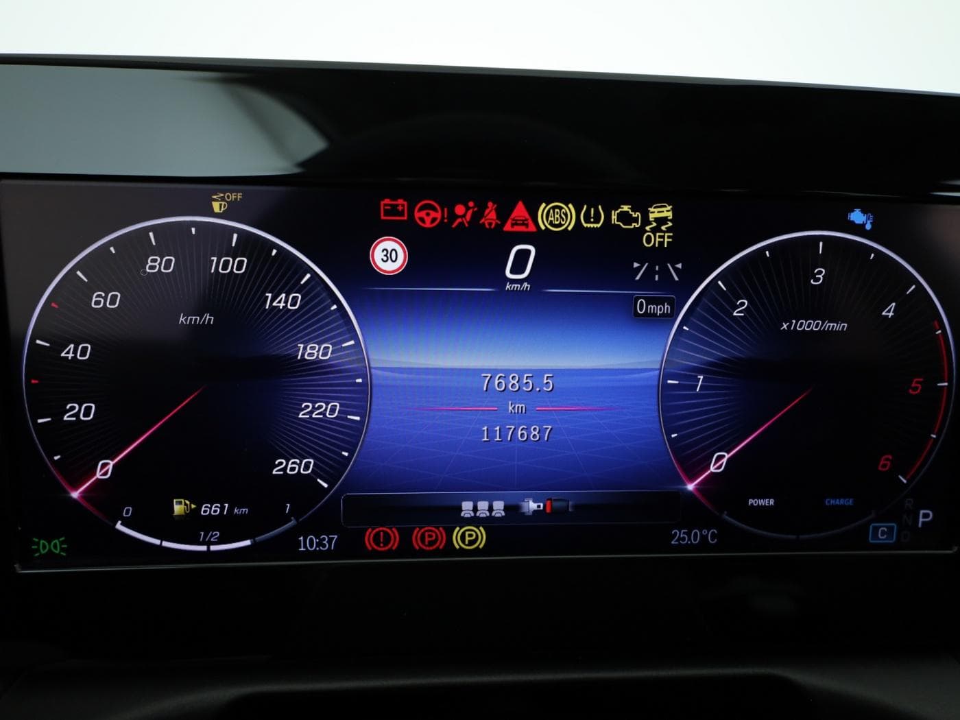 Mercedes-Benz C 200 d T Bild 12
